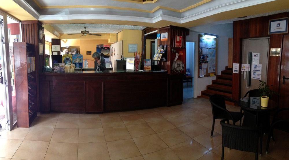 Hotel Tropical ปูแอร์โตเดลาครูซ ภายนอก รูปภาพ