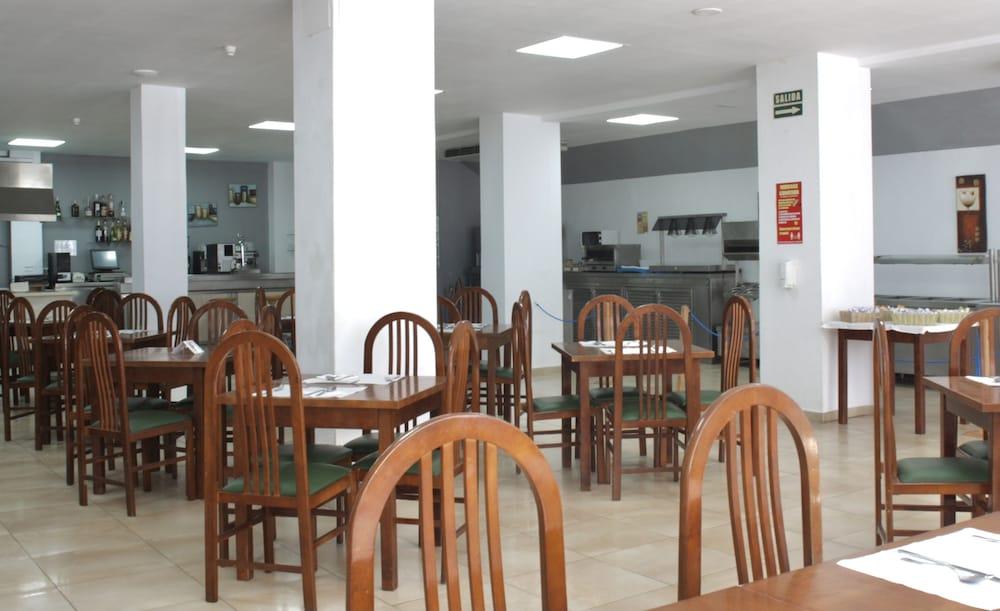 Hotel Tropical ปูแอร์โตเดลาครูซ ภายนอก รูปภาพ