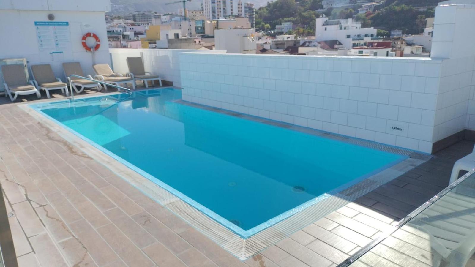 Hotel Tropical ปูแอร์โตเดลาครูซ ภายนอก รูปภาพ