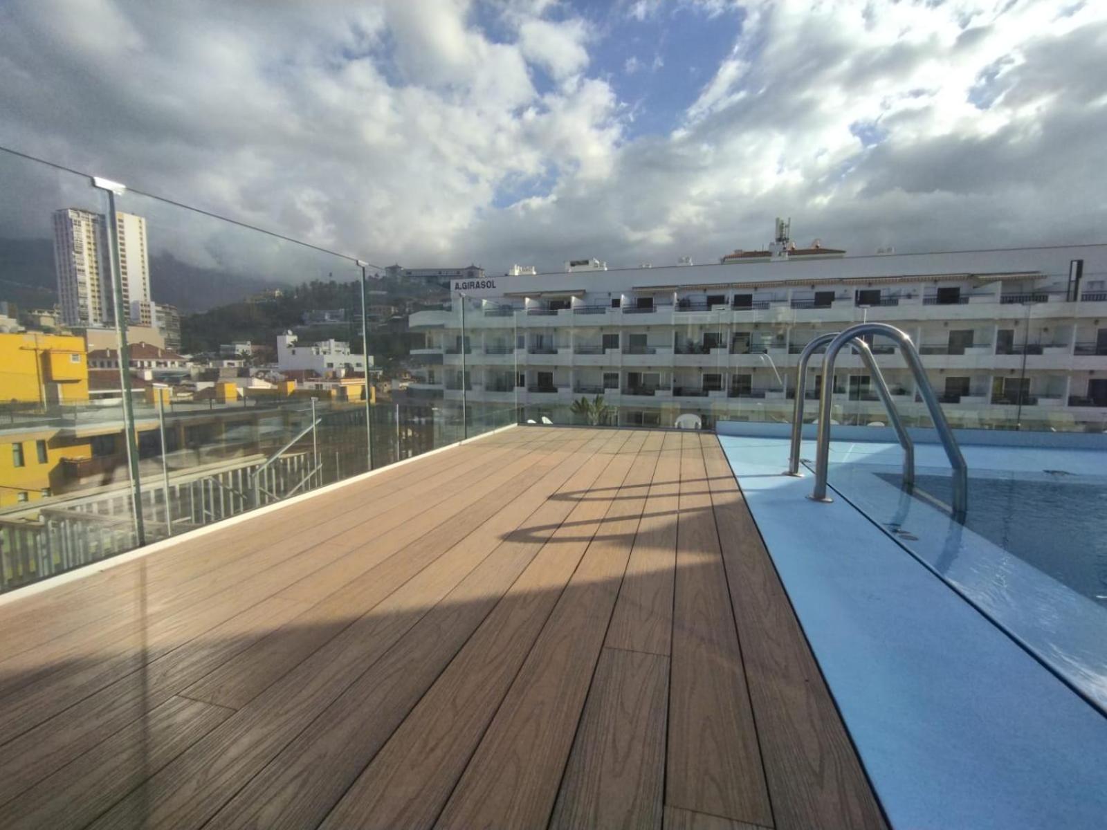 Hotel Tropical ปูแอร์โตเดลาครูซ ภายนอก รูปภาพ